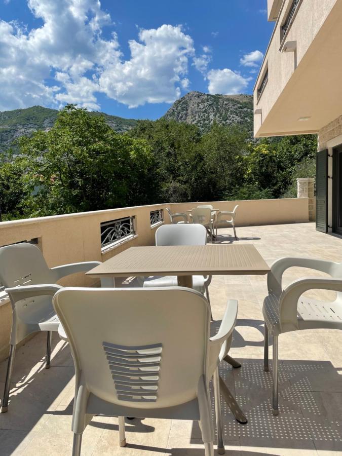 Villa Pul Risan Esterno foto